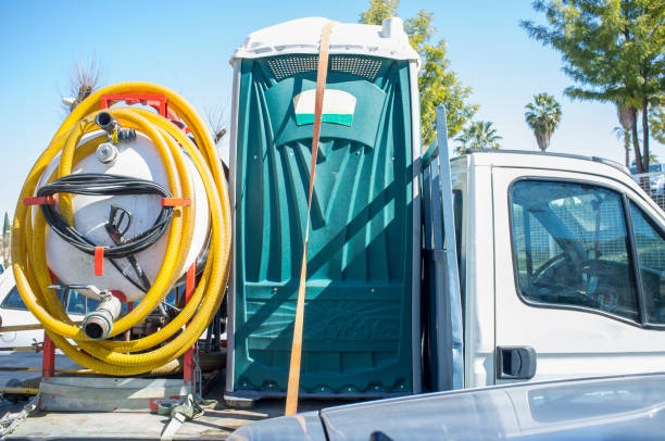 Portable Toilet Options We Offer in Mineral Ridge, OH